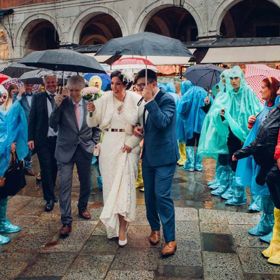 Matrimonio a Venezia con la pioggia